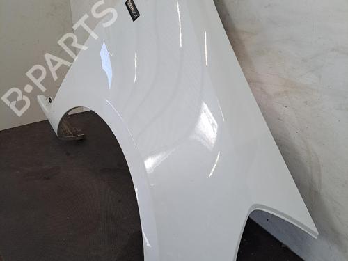 Used Right front fenders Right front fenders 37637879 37637879