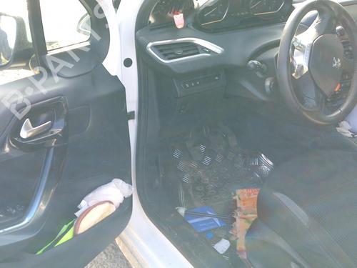 Left front window switch PEUGEOT 208 I (CA_, CC_) 1.6 HDi | BP31804348I27 - Image 18