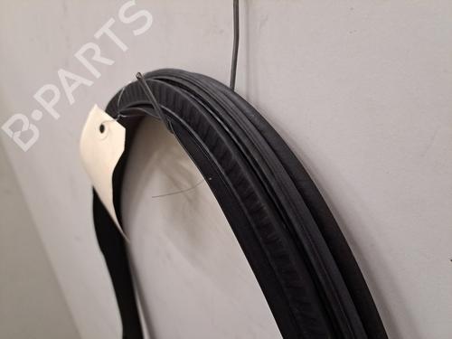 Rubber door seal RENAULT MEGANE IV Hatchback (B9A/M/N_) 1.3 TCe 140 (B9NB) | BP28390362C142 