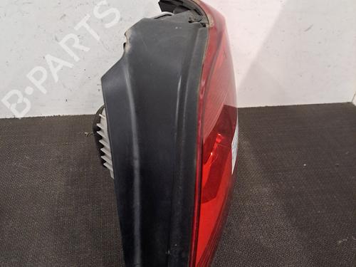 Used Right taillight Right taillight 28409336 28409336