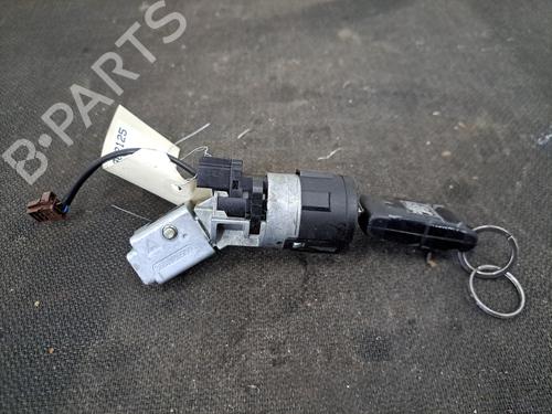 Used Ignition barrel Ignition barrel PEUGEOT 5008 (0U_, 0E_) 1.6 HDi (110 hp) 30132418 30132418