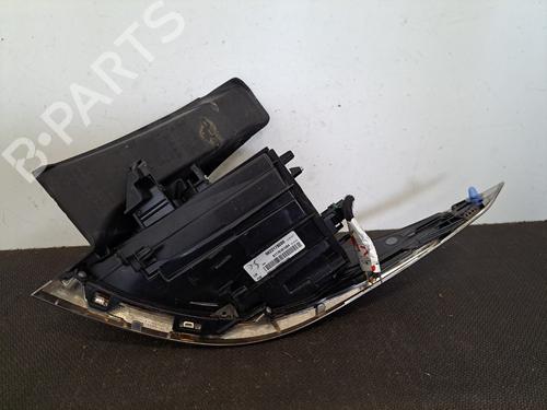 Used Left taillight Left taillight DS DS 3 / DS 3 CROSSBACK (UR_, UC_, UJ_) 1.5 BlueHDi 130 (UCYHZR) (130 hp) 28389797 28389797