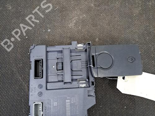 Lettore di schede RENAULT CLIO IV (BH_) 0.9 TCe 90 (BHNF, BHMA, BHMH, BHJK, BHJR) (90 hp) 30362785