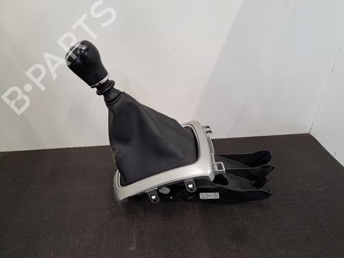 Gear lever NISSAN QASHQAI II (J11, J11_) 1.5 dCi | BP28402320M90
