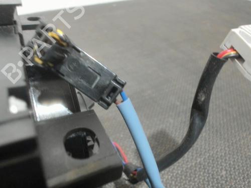 Used Steering column stalk PEUGEOT 207 (WA_, WC_) 1.6 HDi (90 hp) 28399331