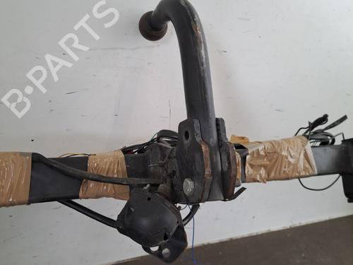 Tow ball/Mechanism PEUGEOT 308 II (LB_, LP_, LW_, LH_, L3_) 1.5 BlueHDi 130 | BP29887121C141 