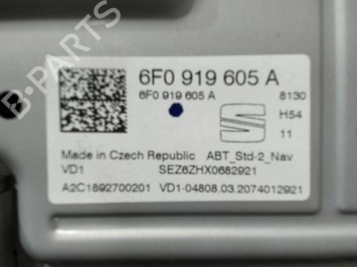 Multifunctionele display SEAT IBIZA V (KJ1, KJG) 1.0 TSI (95 hp) 28393794