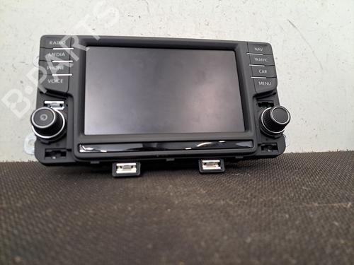 Multifunctionele display VW POLO V (6R1, 6C1) 1.2 TSI 16V (90 hp) 28397608