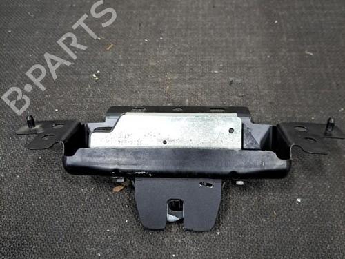 Used Tailgate lock PEUGEOT 208 I (CA_, CC_) 1.6 HDi / BlueHDi 75 (75 hp) 28401884