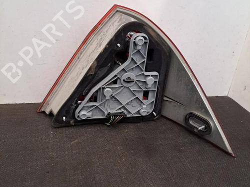 left-taillight-mercedes-benz-c-class-w203-2000-2001-2002-2003-2004-2005-2006-2007-28401629 main image
