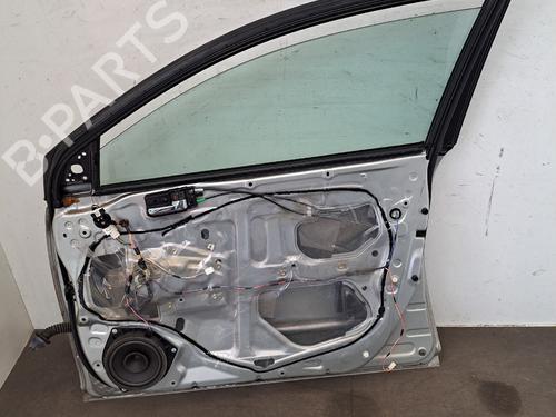 Used Right front door Right front door TOYOTA AVENSIS (_T25_) 2.0 D-4D (CDT250_, CDT250R) (116 hp) 35926149 35926149