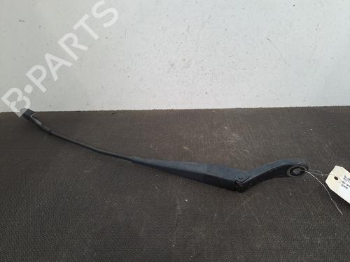 Used Front windshield wiper arm PEUGEOT 208 I (CA_, CC_) 1.5 BlueHDI 100 (102 hp) 29332162