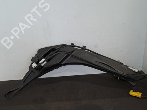 Used Windscreen washer tank Windscreen washer tank 28401126 28401126