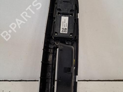 Used Left front window switch Left front window switch VOLVO C30 (533) 1.6 D (109 hp) 28393001 28393001
