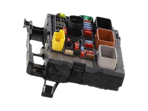 Used Fuse box Fuse box 38091876 38091876