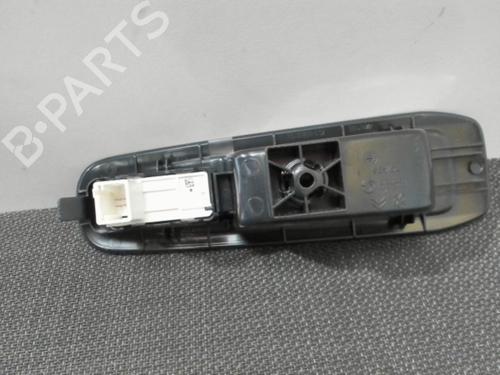 Right front window switch PEUGEOT 308 II (LB_, LP_, LW_, LH_, L3_) 1.2 THP 110 | BP28405643I26