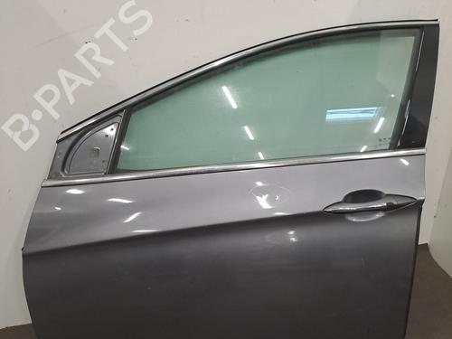 Used Left front door HYUNDAI i40 I CW (VF) 1.7 CRDi (136 hp) 31022436