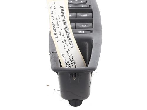 Used Left front window switch RENAULT MEGANE III Hatchback (BZ0/1_, B3_) 1.6 16V (BZ0H) (101 hp) 31269491