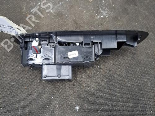 Left front window switch PEUGEOT 208 I (CA_, CC_) 1.2 VTI 82 | BP30100997I27