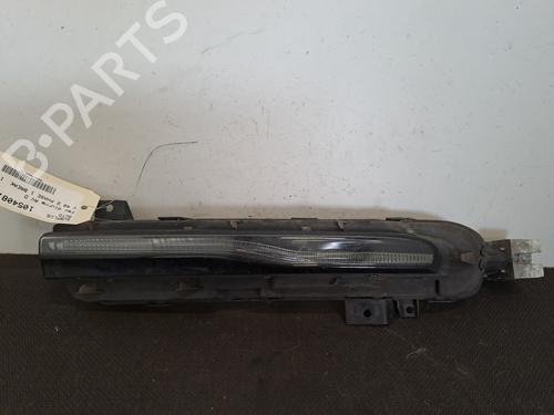 Used Right daytime light VOLVO V40 Hatchback (525) D2 (114 hp) 28389755