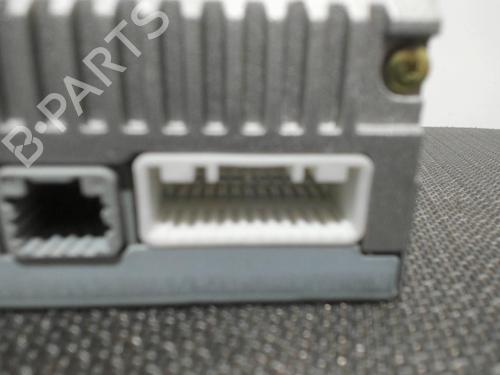 Used Radio Radio RENAULT CLIO IV Grandtour (KH_) 1.5 dCi 90 (KHN3, KHN4) (90 hp) 28393735 28393735
