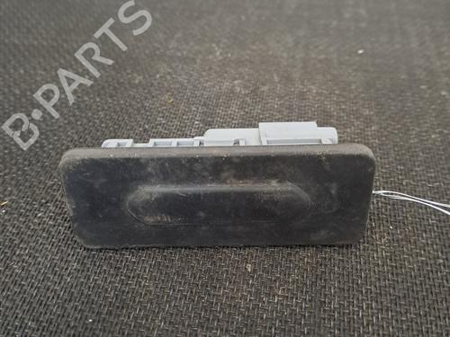 Used Switch RENAULT CLIO V (B7_) 1.3 TCe 130 (B7MF) (131 hp) 29180462