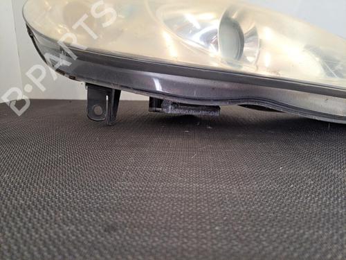 Right headlight PEUGEOT 407 (6D_) 2.0 HDi 135 (6DRHRH, 6DRHRE, 6DRHRG, 6DRHRJ) | BP28408546C29 
