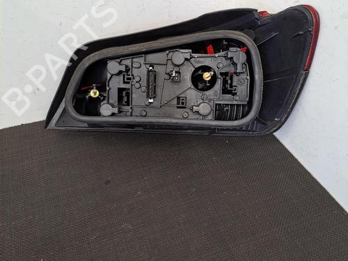 Used Left taillight PEUGEOT 306 Hatchback (7A, 7C, N3, N5) 2.0 HDI 90 (90 hp) 28408298