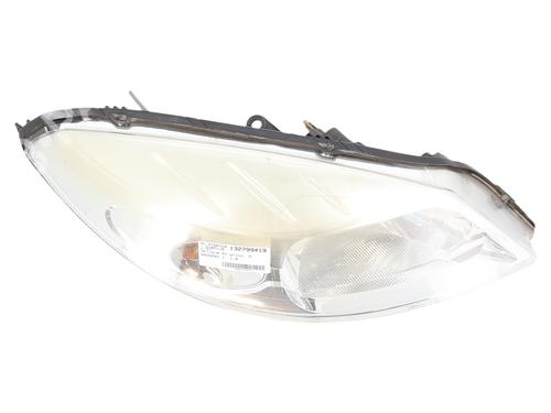 Right headlight DACIA SANDERO 1.4 MPI LPG | BP39483329C29 - Image 3