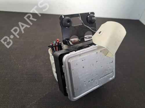 Used ABS pump RENAULT TRAFIC III Bus (JG_) [2014-2025]  28395990