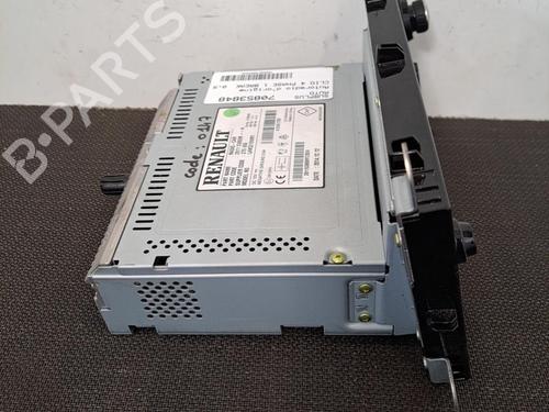 Used Radio RENAULT CLIO IV Grandtour (KH_) 0.9 TCe 90 (90 hp) 28402667