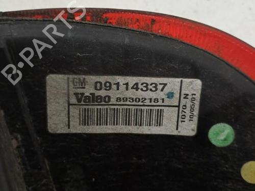 Feu arrière droit OPEL CORSA C (X01) 1.0 (F08, F68) (58 hp) 28401957
