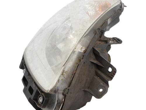 Used Right headlight Right headlight RENAULT CLIO III (BR0/1, CR0/1) 1.2 16V (BR02, BR0J, BR11, CR02, CR0J, CR11) (75 hp) 39483297 39483297