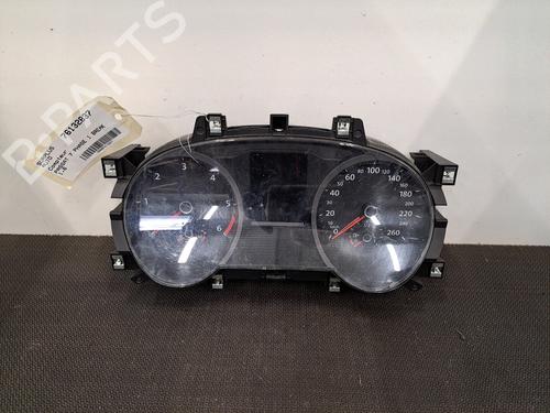 Used Instrument cluster VW PASSAT B8 Variant (3G5, CB5) 1.6 TDI (120 hp) 28402300