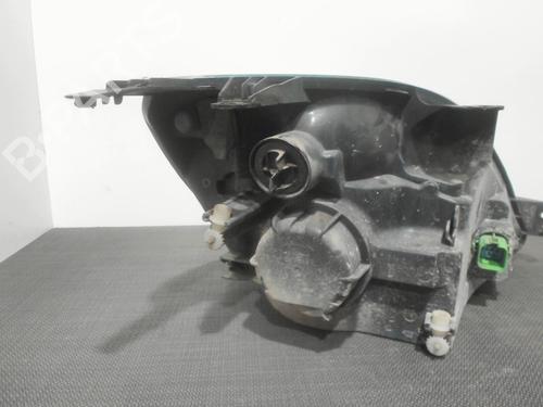 Used Left headlight FORD FIESTA V (JH_, JD_) 1.4 TDCi (68 hp) 28399328
