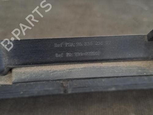 Used Front bumper bracket Front bumper bracket PEUGEOT 3008 I MPV (0U_) 2.0 HDi 150 / BlueHDi 150 (150 hp) 39242421 39242421