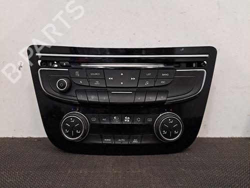 Used Climate control PEUGEOT 508 SW I (8E_) 2.0 HDi (163 hp) 28409512