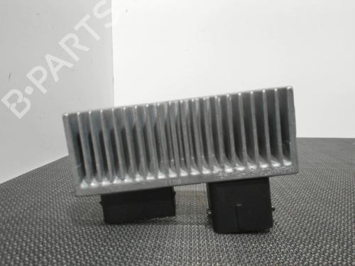 Used Electronic module RENAULT MASTER III Bus (JV) 2.3 dCi 150 FWD (JV0F, JV03) (150 hp) 28399647
