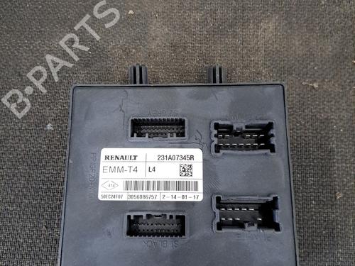Used Fuse box Fuse box RENAULT TWINGO III (BCM_, BCA_) 0.9 TCe 90 (BCM9, BCM2) (90 hp) 30107720 30107720
