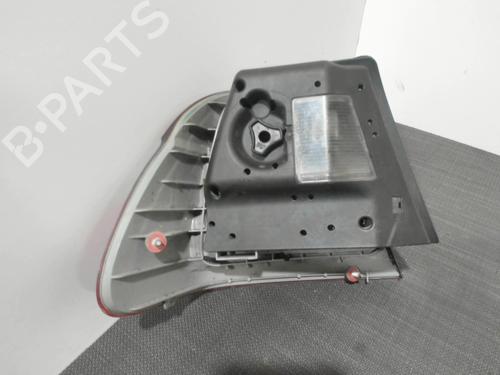 Used Right taillight Right taillight BMW 3 (E46) 318 d (116 hp) 28410737 28410737