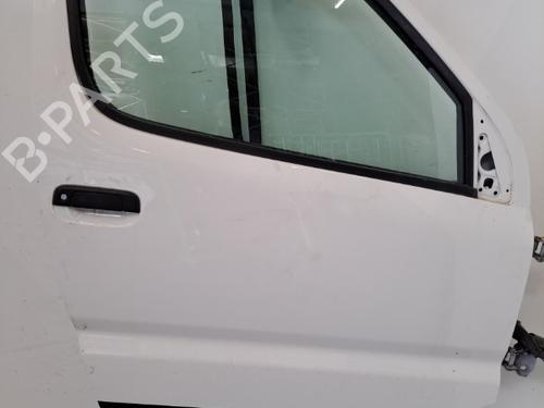Used Right front door Right front door 28392984 28392984