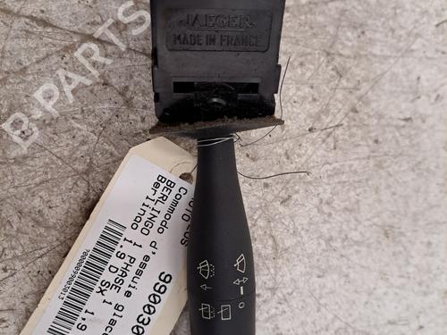 Used Steering column stalk CITROËN BERLINGO / BERLINGO FIRST MPV (MF_, GJK_, GFK_) 1.9 D (MFWJZ) (70 hp) 28392319