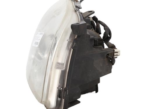 Used Right headlight Right headlight TOYOTA AVENSIS (_T25_) 2.0 D-4D (CDT250_, CDT250R) (116 hp) 33047094 33047094