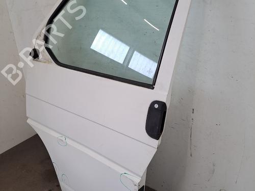 Used Left front door Left front door VW TRANSPORTER T4 Van (70A, 70H, 7DA, 7DH) 2.5 TDI (102 hp) 35926175 35926175