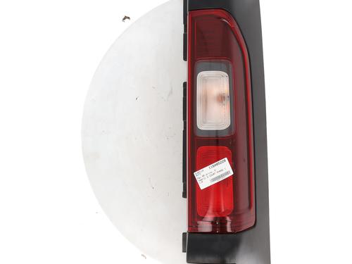 Højre baglygte RENAULT TRAFIC III Van (FG_) 1.6 dCi 115 (FGMD) (116 hp) 31300721