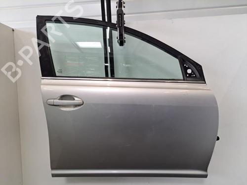 Right front door TOYOTA AVENSIS (_T25_) 2.0 D-4D (CDT250_, CDT250R) | BP28404754C3 