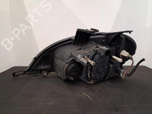 Used Right headlight MERCEDES-BENZ M-CLASS (W163) ML 270 CDI (163.113) (163 hp) 28408447
