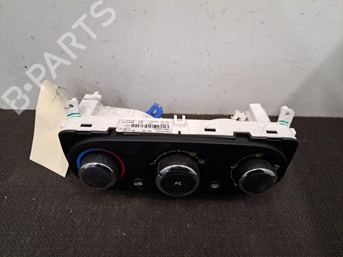 Used Climate control Climate control 28392876 28392876