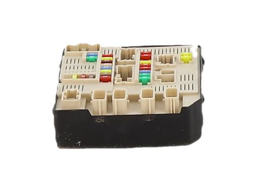 Used Fuse box Fuse box 37650499 37650499