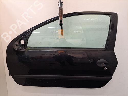 Used Left front door PEUGEOT 206+ (2L_, 2M_) 1.1 (60 hp) 28409197